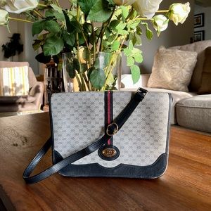 Authentic vintage Gucci purse